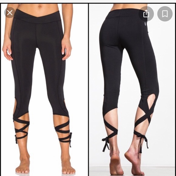 Free People Movement Turnout Leggings - Picture 2 of 8